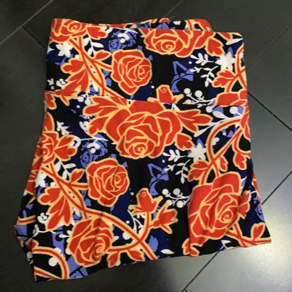 Lularoe TC Leggings NWOT